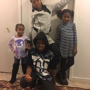 Meet your Posher, Romad